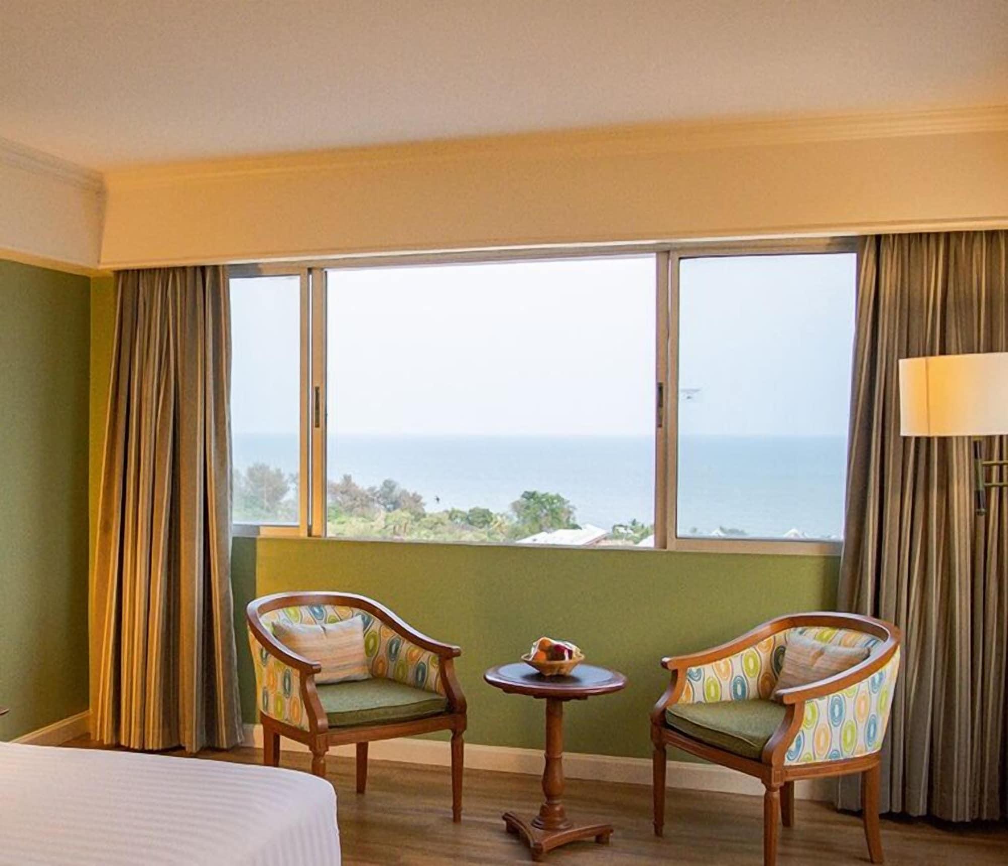 Hua Hin Grand Hotel And Plaza - Sha Extra Plus Kültér fotó